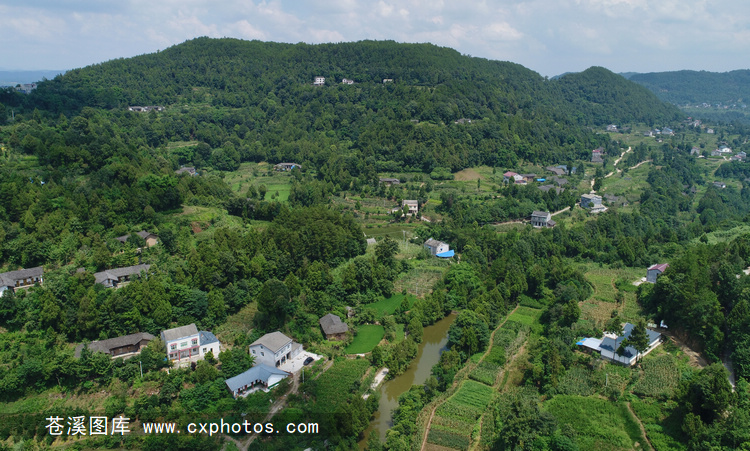 20180728苍溪龙山镇印池村航拍