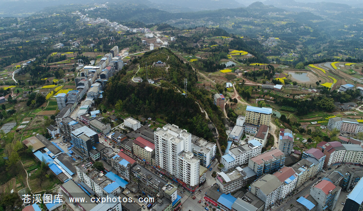 20170326苍溪龙山场航拍01